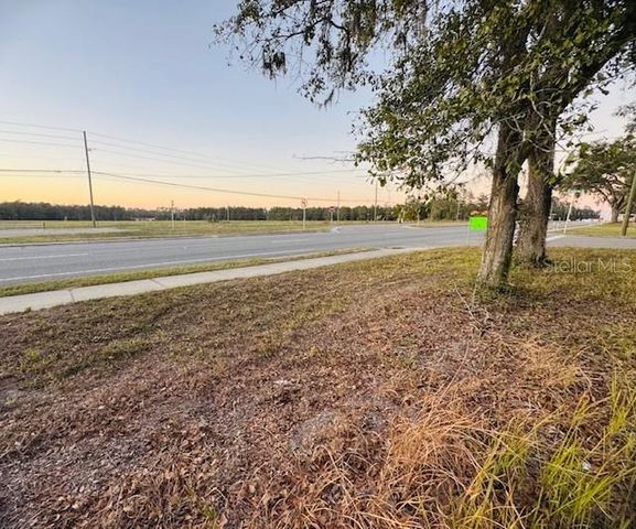 17476 NICHOLAS AVENUE, Brooksville, FL 34604