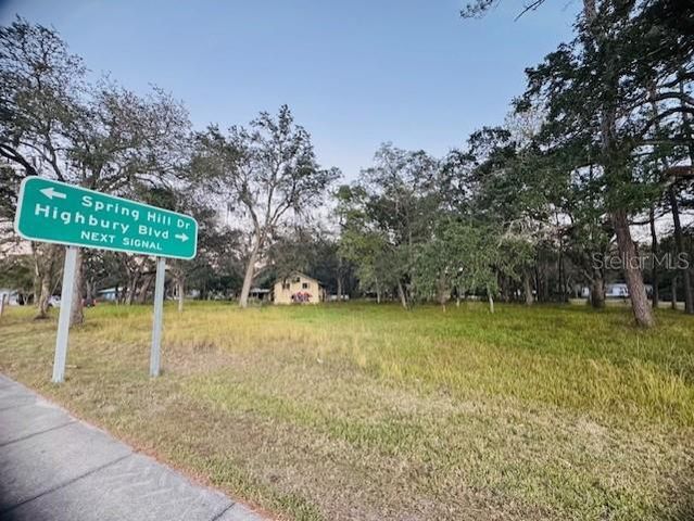 17476 NICHOLAS AVENUE, Brooksville, FL 34604