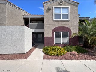 5055 West Hacienda Avenue 2104, Las Vegas, NV 89118