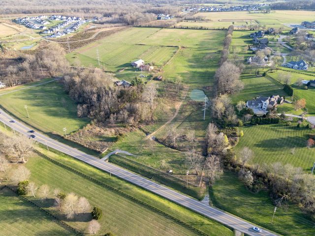 4891 Murfreesboro Rd, Arrington, TN 37014