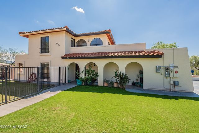 936 E Rancho Grande Circle, Nogales, AZ 85621