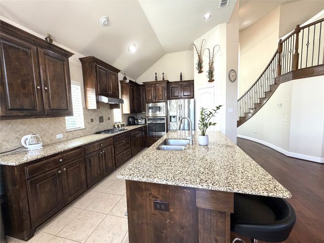 6940 Seascape Drive, Grand Prairie, TX 75054