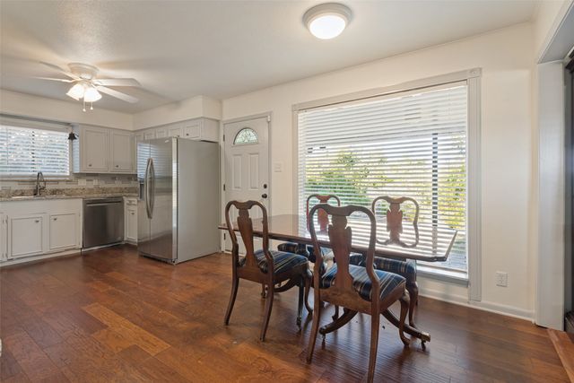 814 S Bois D Arc Street, Forney, TX 75126