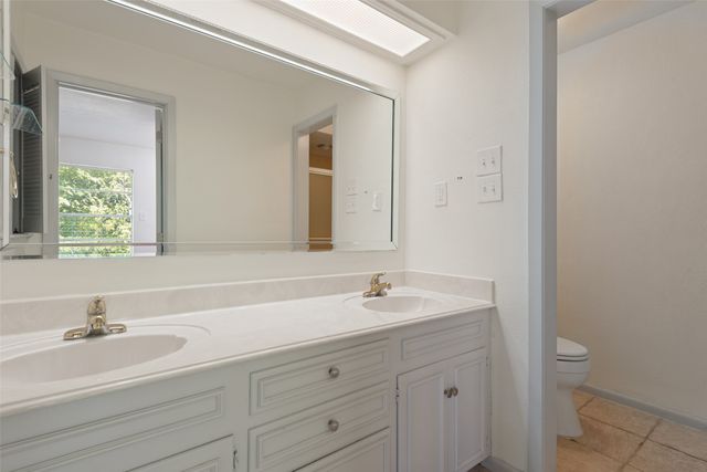 814 S Bois D Arc Street, Forney, TX 75126