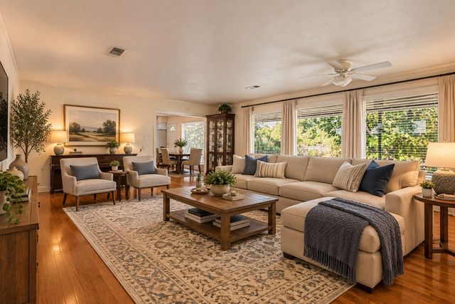 814 S Bois D Arc Street, Forney, TX 75126