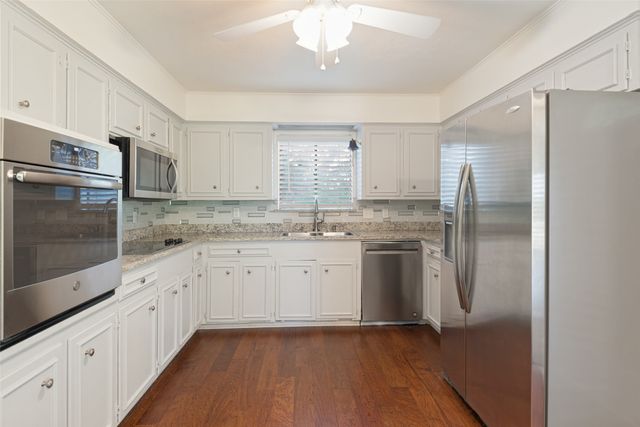 814 S Bois D Arc Street, Forney, TX 75126