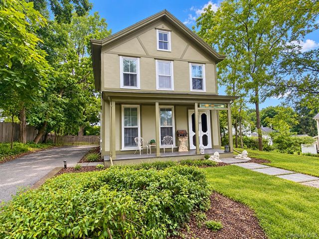 85 West Street, Warwick, NY 10990