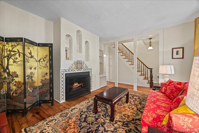 85 West Street, Warwick, NY 10990