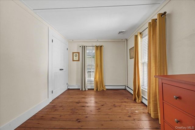 85 West Street, Warwick, NY 10990