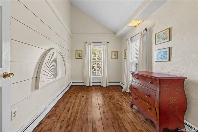 85 West Street, Warwick, NY 10990