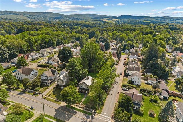 85 West Street, Warwick, NY 10990