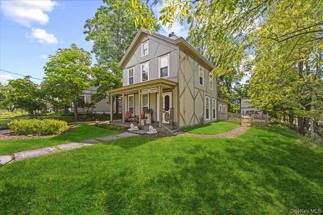 85 West Street, Warwick, NY 10990