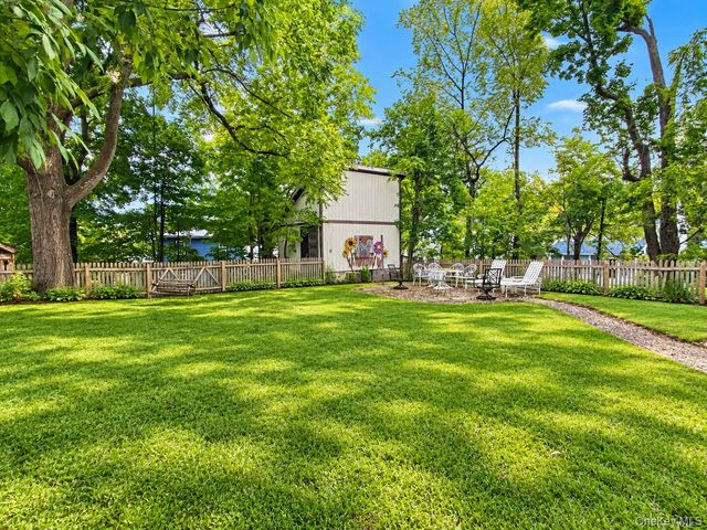 85 West Street, Warwick, NY 10990