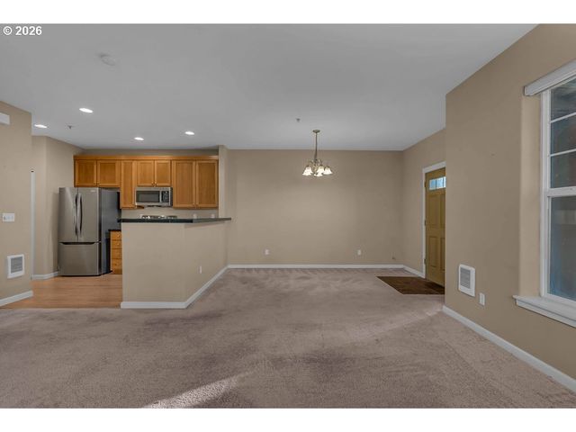 1160 Sw 170TH Ave, Beaverton, OR 97003