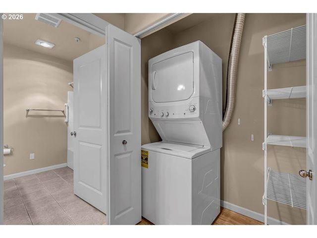 1160 Sw 170TH Ave, Beaverton, OR 97003