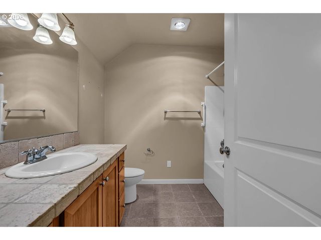 1160 Sw 170TH Ave, Beaverton, OR 97003