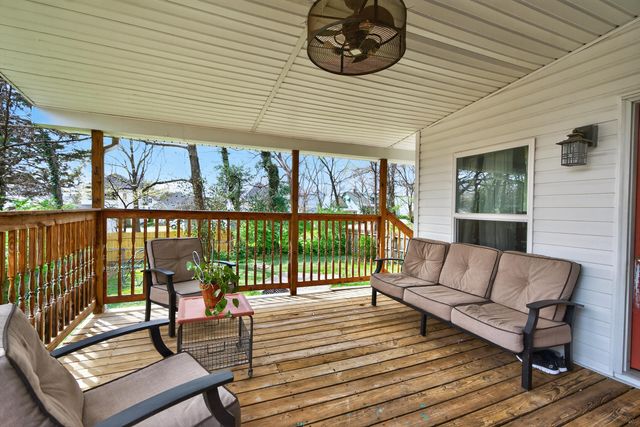 228 Castlewood Drive, Lexington, KY 40505