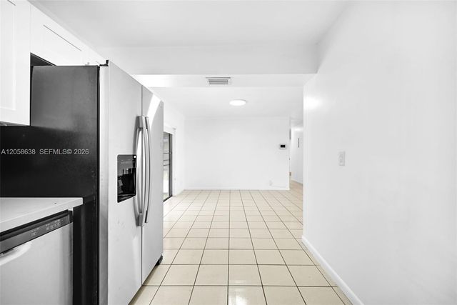 304 SW 77th Avenue, North Lauderdale, FL 33068