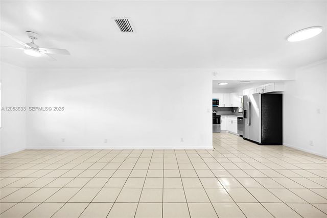 304 SW 77th Avenue, North Lauderdale, FL 33068