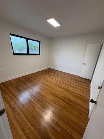16901 NE 6th Ave, North Miami Beach, FL 33162