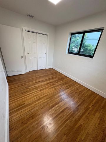 16901 NE 6th Ave, North Miami Beach, FL 33162