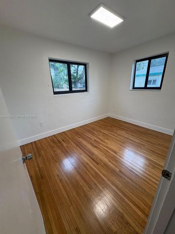 16901 NE 6th Ave, North Miami Beach, FL 33162