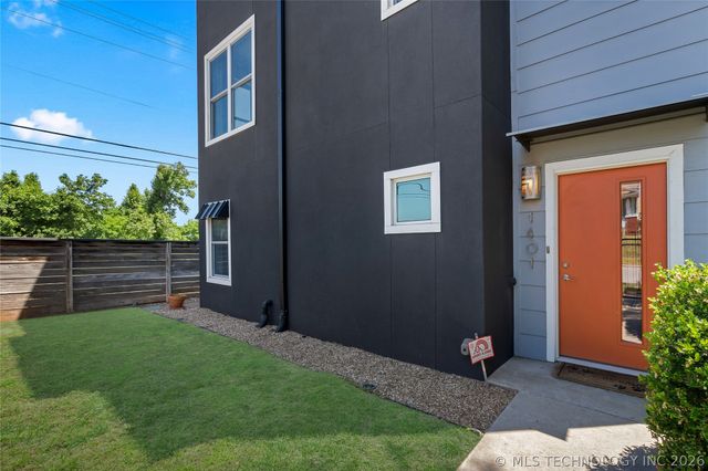 1401 S Rockford Avenue, Tulsa, OK 74120