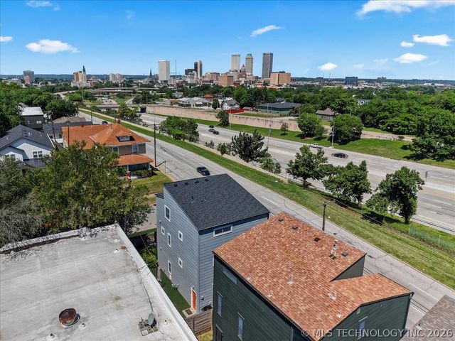 1401 S Rockford Avenue, Tulsa, OK 74120