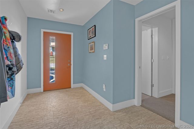 1401 S Rockford Avenue, Tulsa, OK 74120