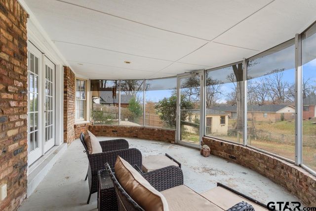 1716 Yosemite Dr, Tyler, TX 75703