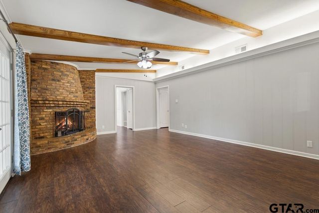 1716 Yosemite Dr, Tyler, TX 75703