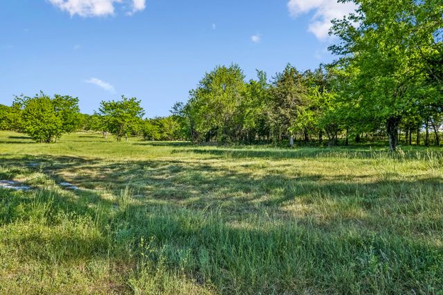 10567 Versailles Rd, Rockvale, TN 37153