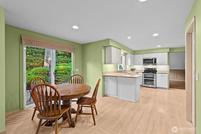 1309 32nd Street Ct NW, Gig Harbor, WA 98335