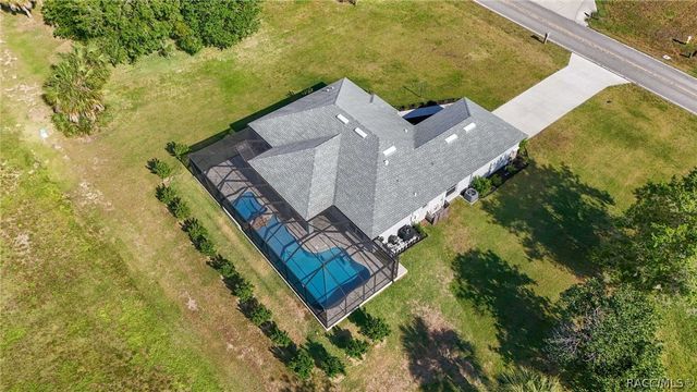 594 E Hartford Street, Hernando, FL 34442
