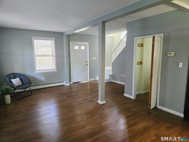 1034 Prospect Avenue, Hartford, CT 06105