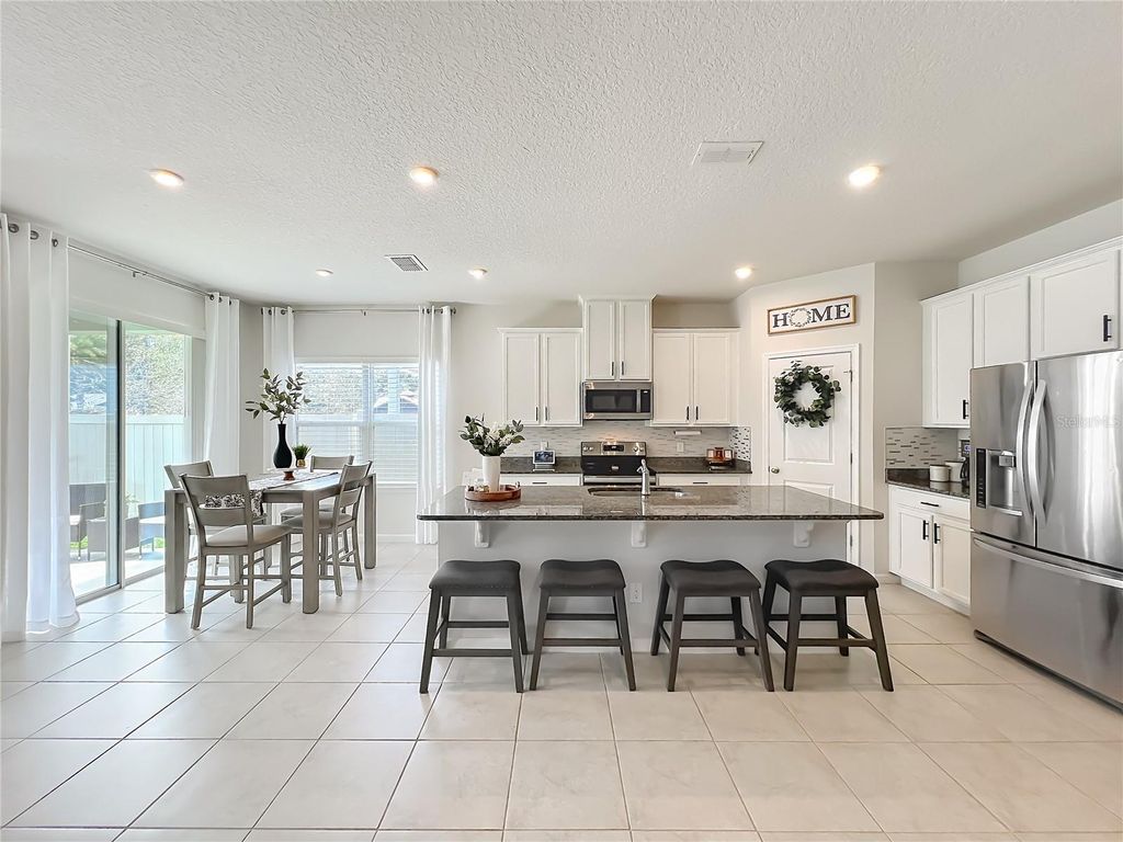 Image 29 of property listing at 3571 LAZY RIVER TERRACE, Sanford, FL 32771