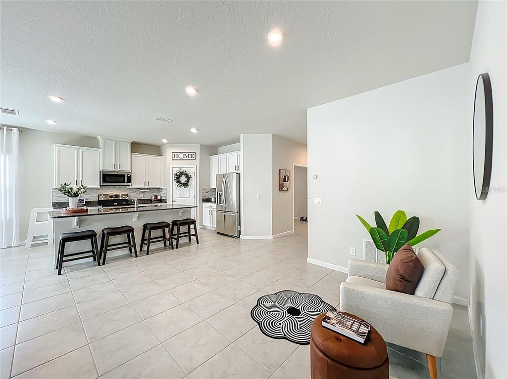 Image 35 of property listing at 3571 LAZY RIVER TERRACE, Sanford, FL 32771