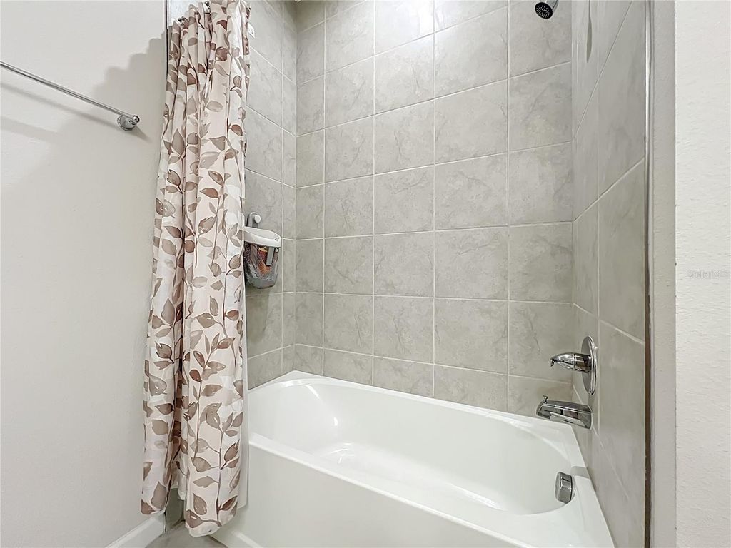 Image 52 of property listing at 3571 LAZY RIVER TERRACE, Sanford, FL 32771