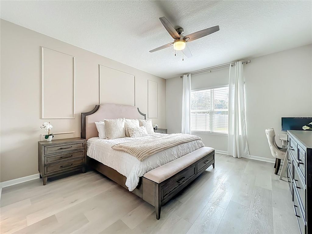 Image 55 of property listing at 3571 LAZY RIVER TERRACE, Sanford, FL 32771