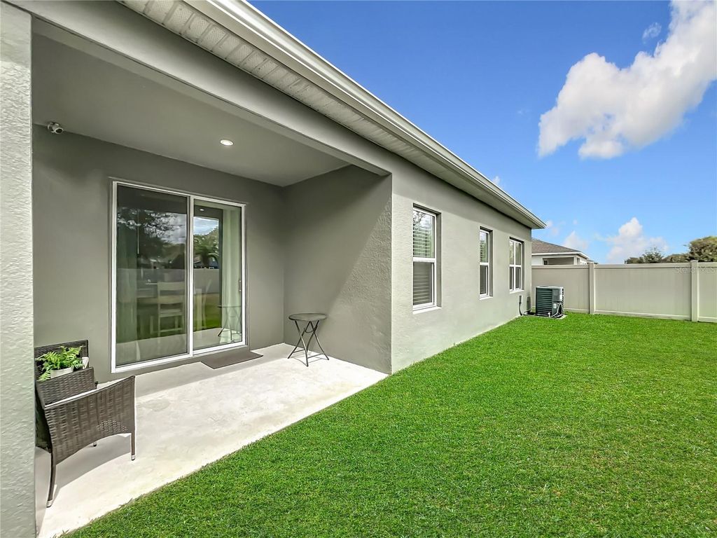 Image 68 of property listing at 3571 LAZY RIVER TERRACE, Sanford, FL 32771