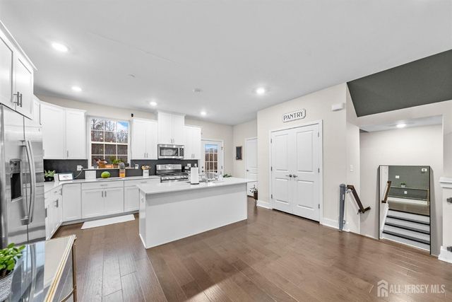 1901 Swales Court, Monroe, NJ 08831