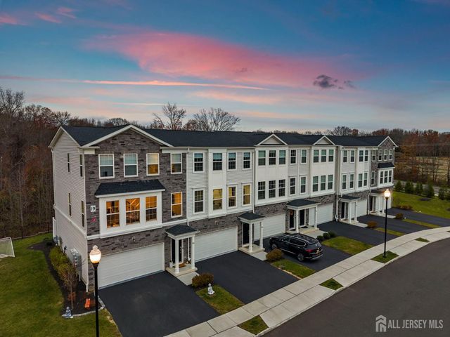 1901 Swales Court, Monroe, NJ 08831