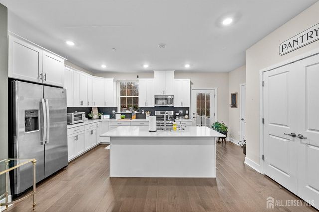 1901 Swales Court, Monroe, NJ 08831