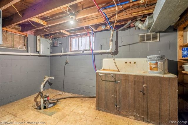 10485 Willis Road, Willis, MI 48191