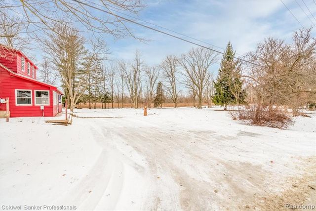 10485 Willis Road, Willis, MI 48191