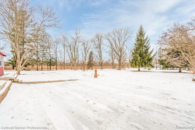 10485 Willis Road, Willis, MI 48191