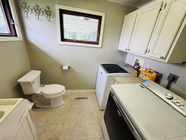 9460 M-140, Berrien Twp, MI 49102