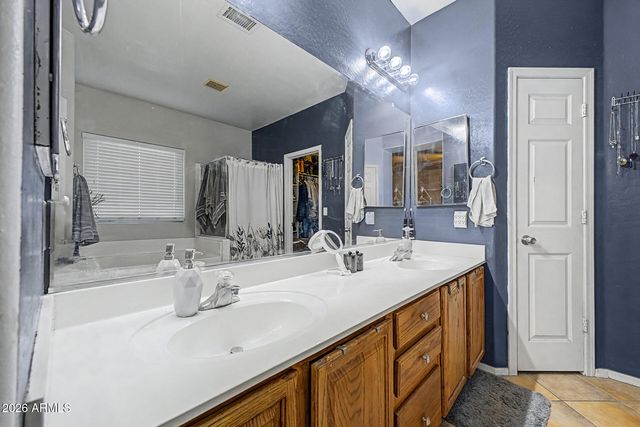 5301 W Grenadine Road, Laveen, AZ 85339