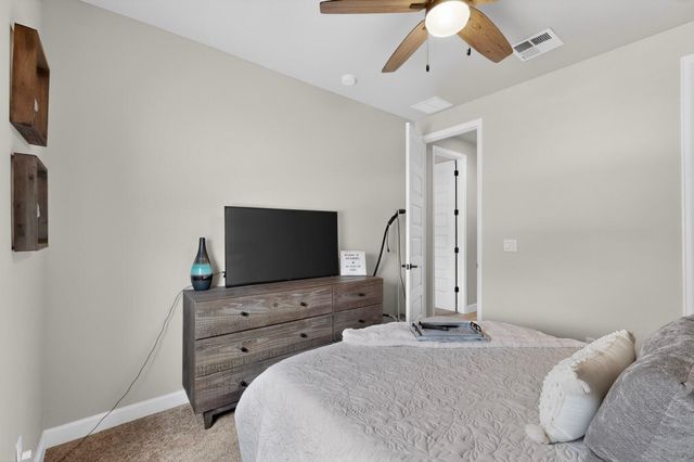 4008 Windy Road NE, Rio Rancho, NM 87144