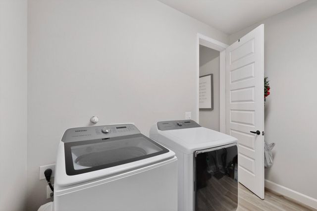 4008 Windy Road NE, Rio Rancho, NM 87144